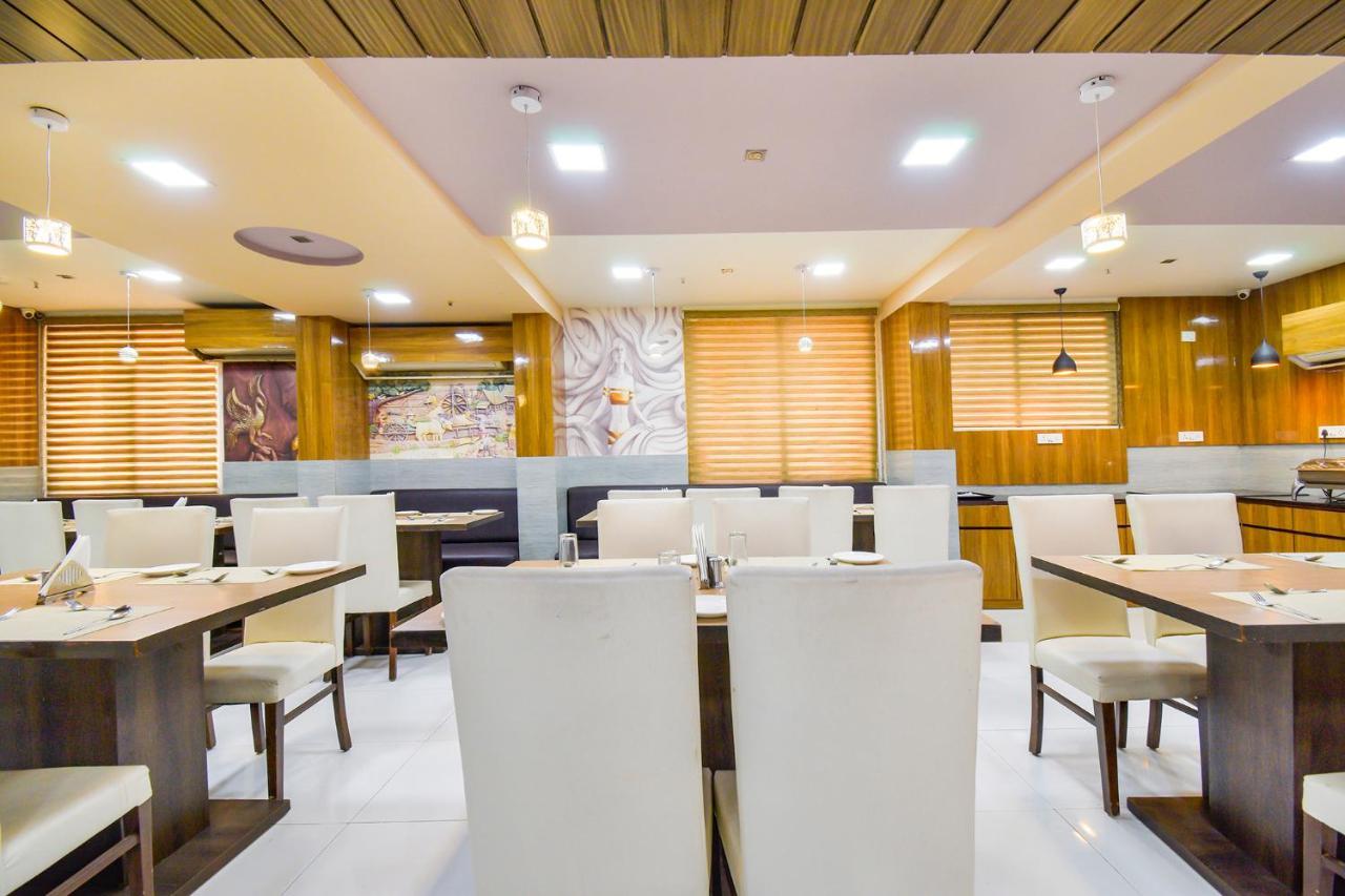 Fabhotel Kohinoor Plaza Ahmedabad Luaran gambar