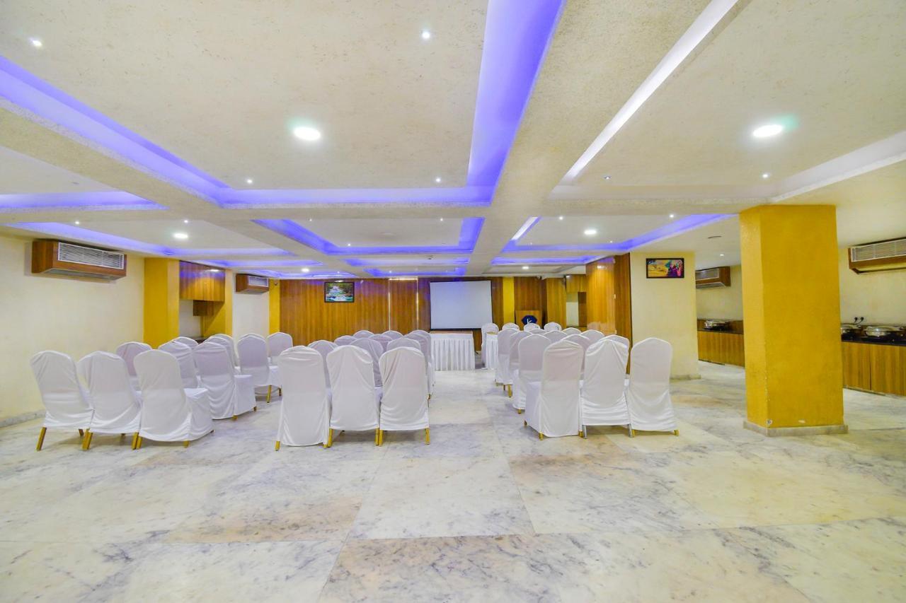 Fabhotel Kohinoor Plaza Ahmedabad Luaran gambar