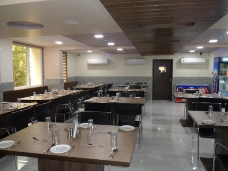 Fabhotel Kohinoor Plaza Ahmedabad Luaran gambar
