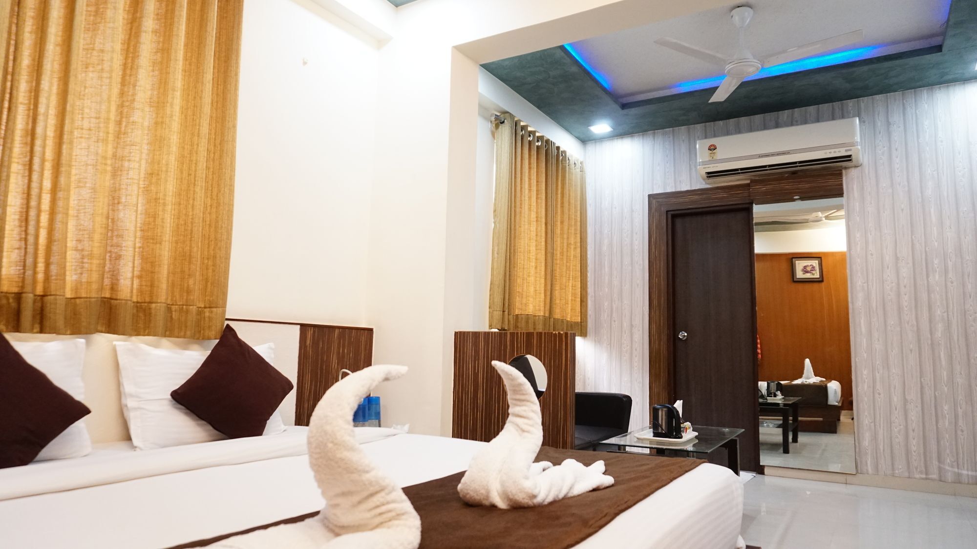 Fabhotel Kohinoor Plaza Ahmedabad Luaran gambar